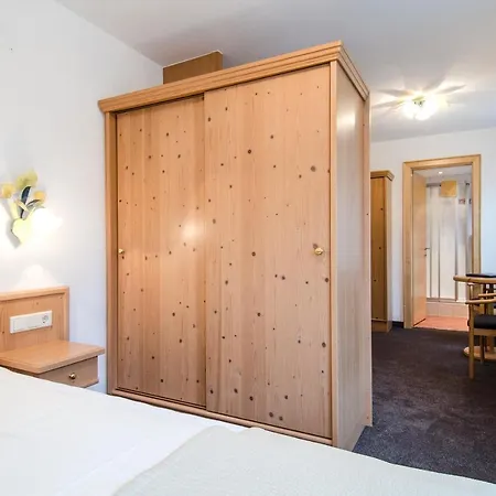 Garni Subretta Otel 3*